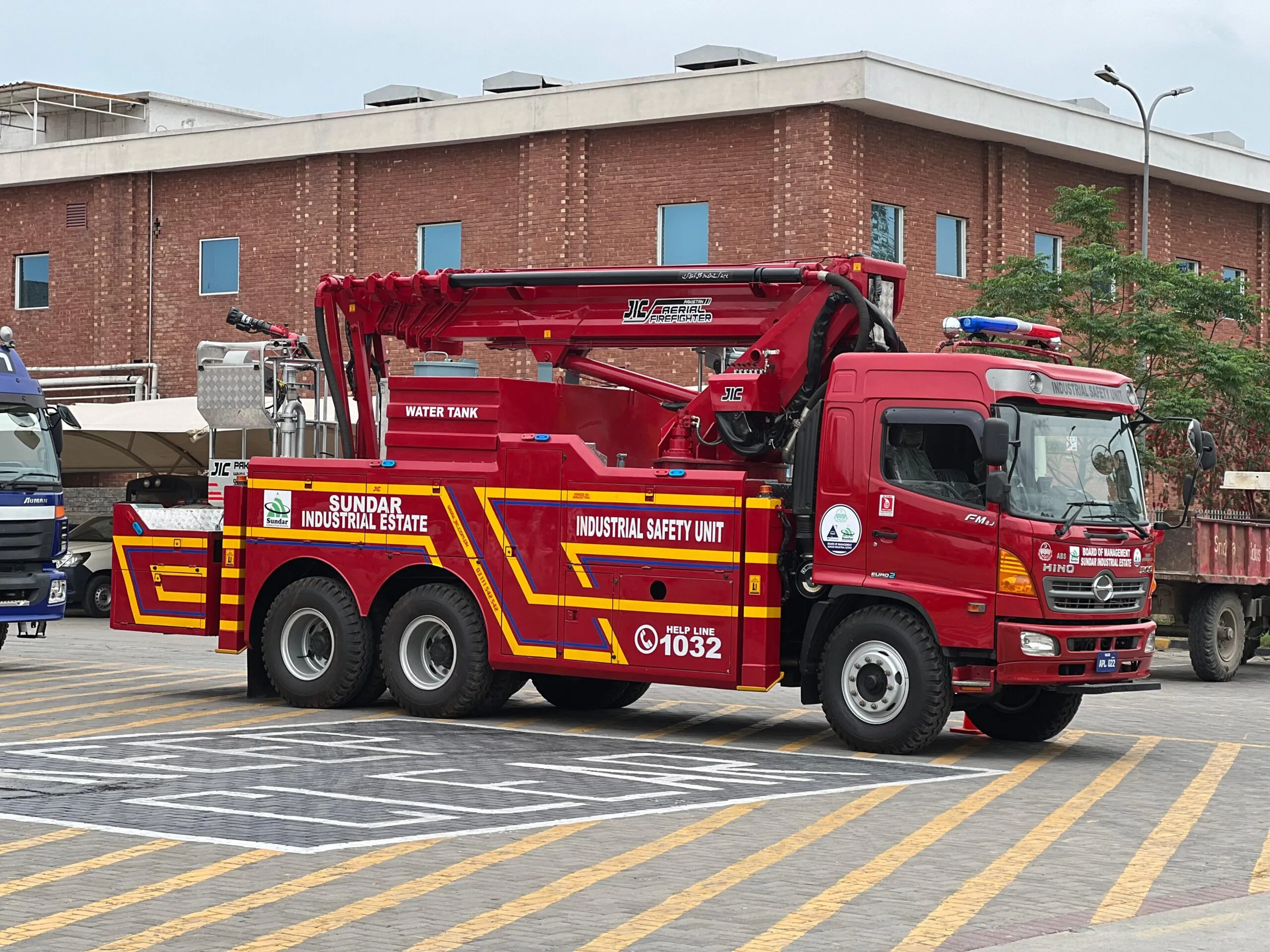 Aerial Platform Fire Truck - Image 2