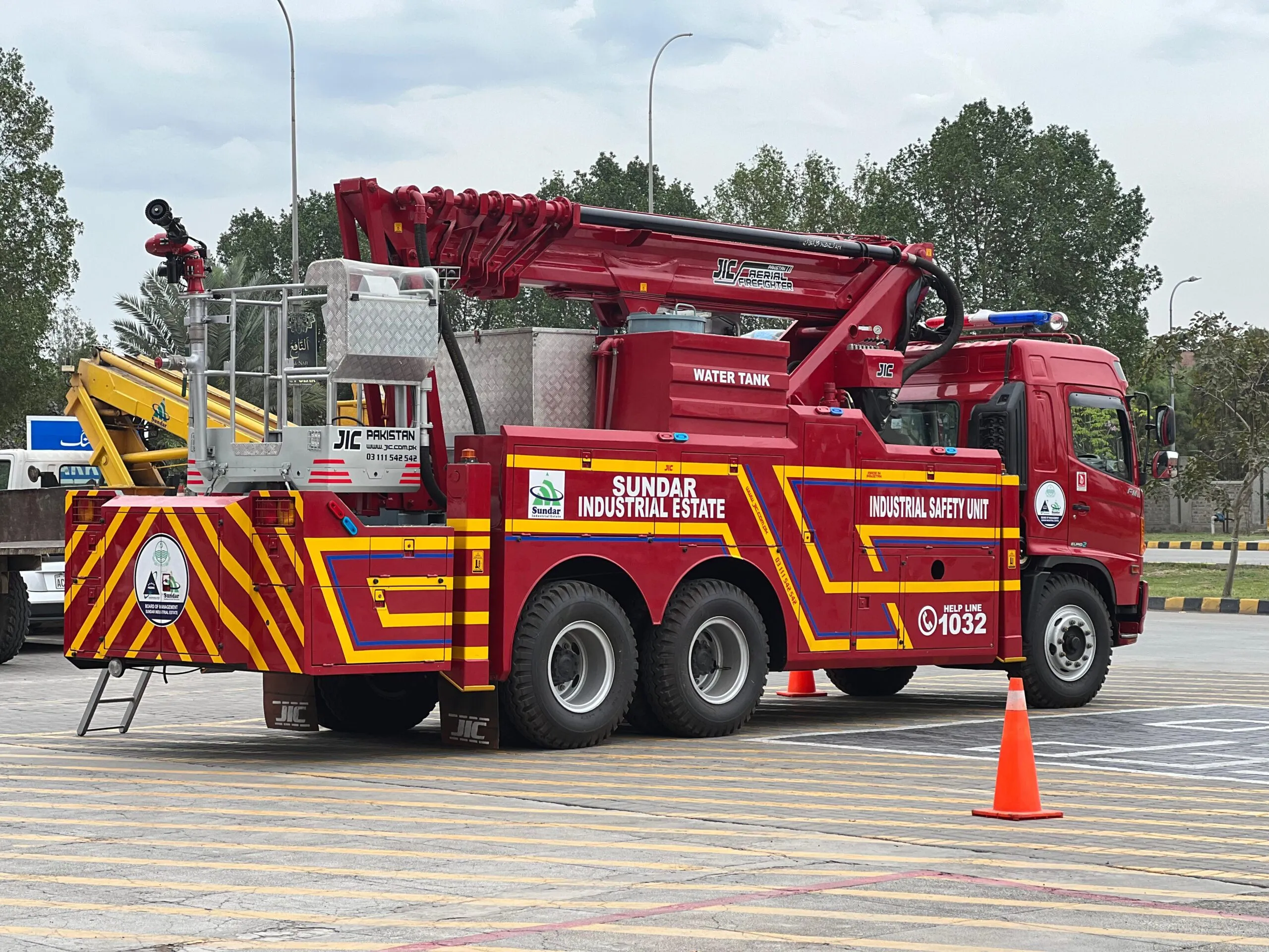 Aerial Platform Fire Truck - Image 3