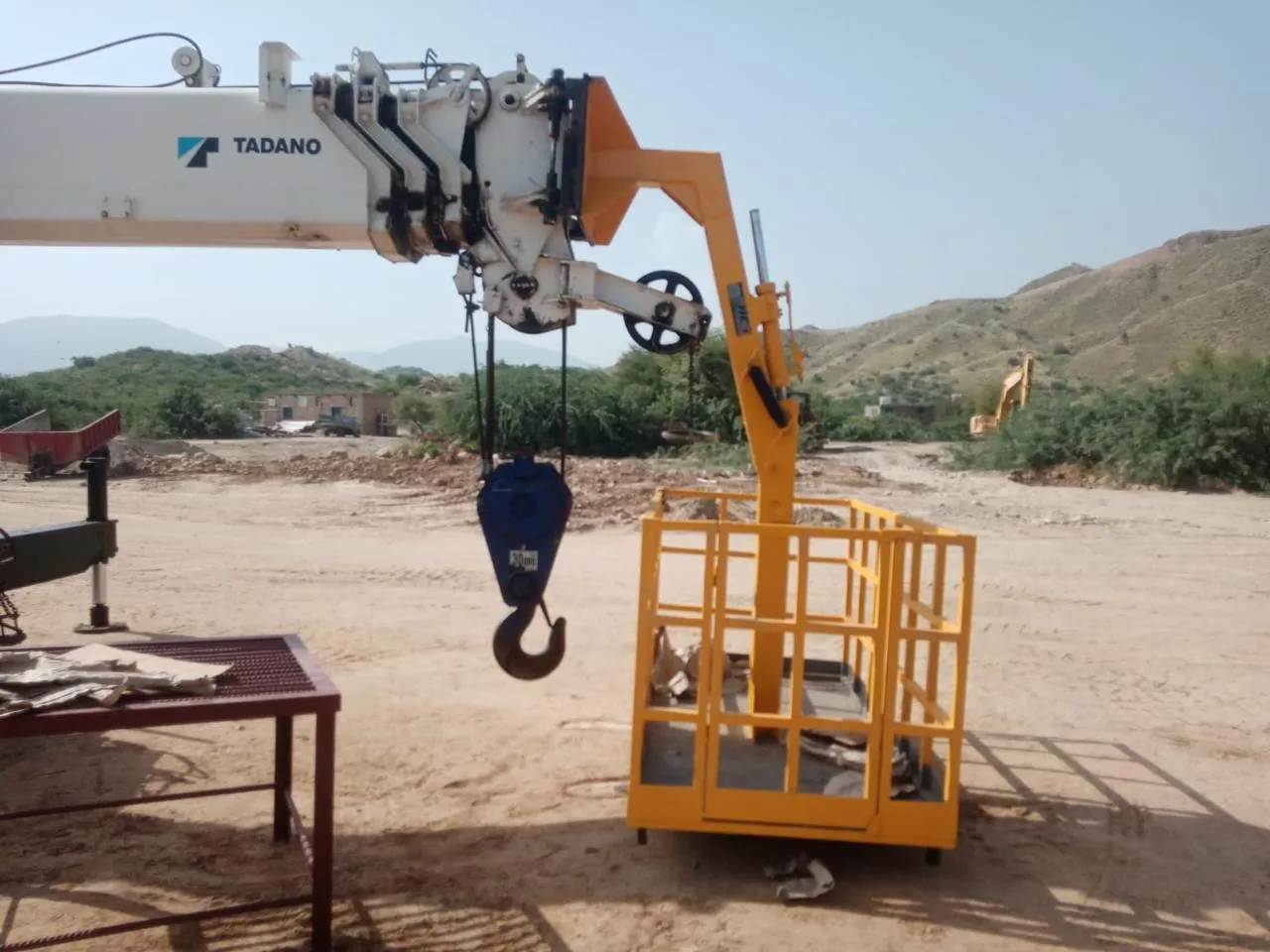 Cradle For Crane - Image 4